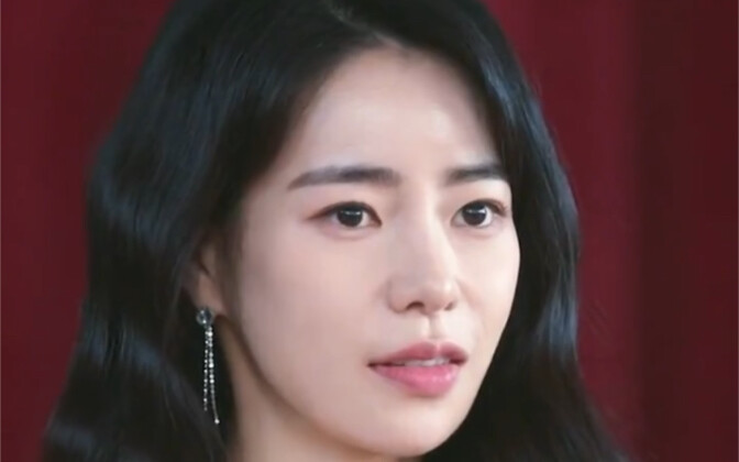 Đừng tự dằn vặt bản thân, hãy chọn đúng hướng rồi thẳng tiến về phía trước: “Huy Hoàng Trong Bóng Tố