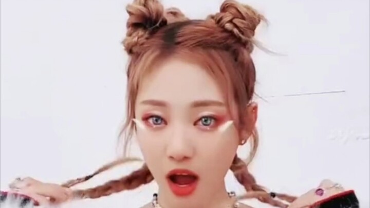 aespa Ningning's new "Savage" challenge video on TikTok