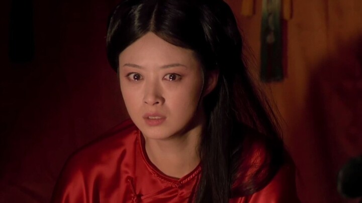 Fat Ju abandoned Concubine Hua to accompany Zhen Huan on a rainy night, and Concubine Hua vowed to k