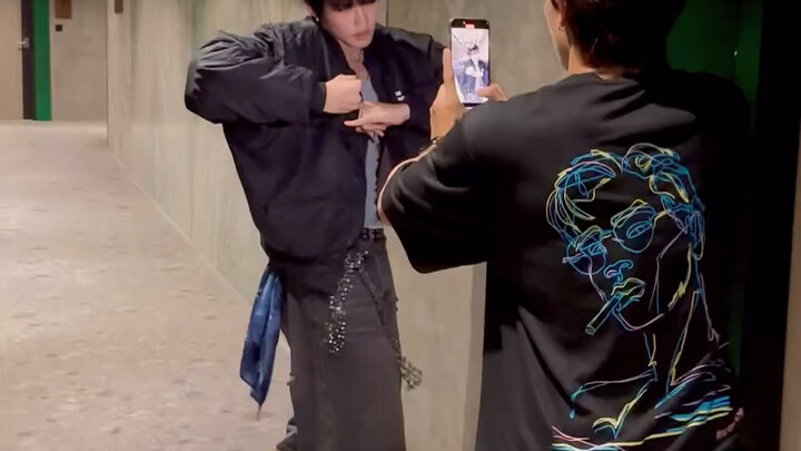 ที่แท้ก็ถ่ายฉากอาร์มาเก็ดดอนแบบนี้เอง ฮ่าๆๆ
