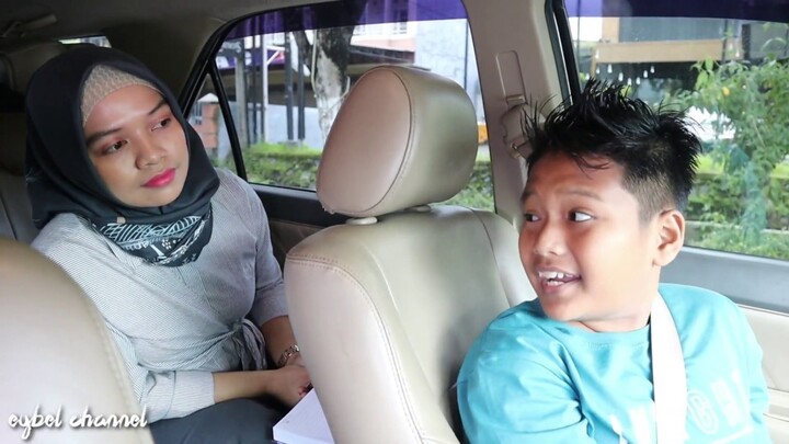 MAKAN DI LUAR - VIDEO LUCU