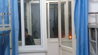 《关于在宿舍偶遇舍友这件事》