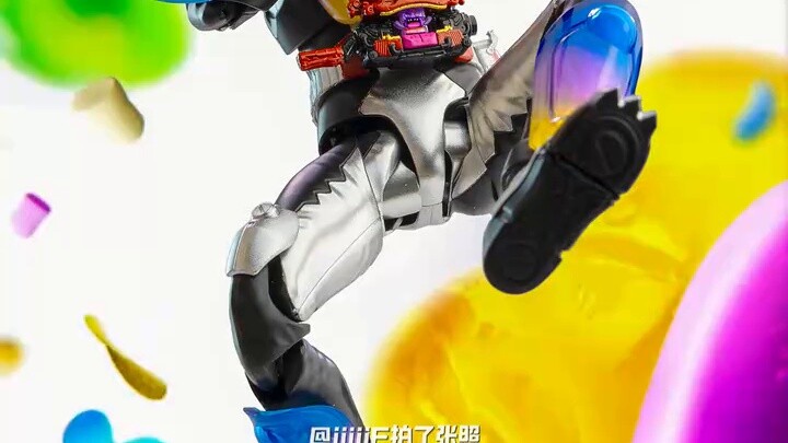 [Model Papa Pai] Tubuhnya bagus tapi prajurit berbentuk tangan! SHF Masked Rider Gabu Gavv Bentuk Pe