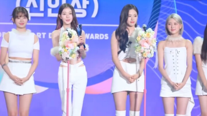【IVE】Pria terdiam, wanita menangis: Dewi malaikat terkuat sejagat dan idola sepanjang masa Jang Won-