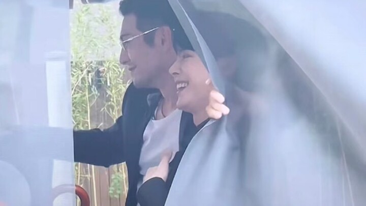 Tolong! Fandom ABO yang aku baca udah jadi nyata!! Gue ketemu duo saudara seangkatan di Shanghai The