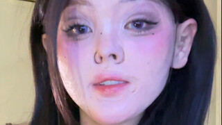Does anyone understand this makeup? I am now more and more in love with the watery makeup look.