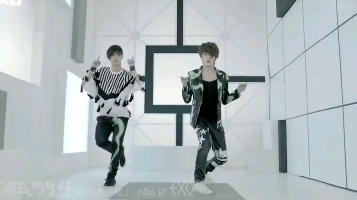EXO LAY和SEHUN出道预告