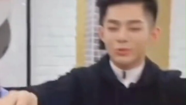 Cheng Yi: I’m begging you… tonics… they’re even digging into his past again #ChengYi #They’ve Even S