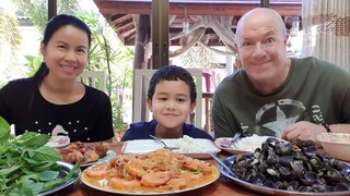 กุ้งถัง หอยทรายผัดโหระพา เมนูโปรดสองหนุ่ม Stir Fry Clam with Sweet Basil Garlic