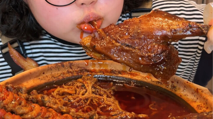 Roasted Duck, Crawfish, Pan-Fried Buns