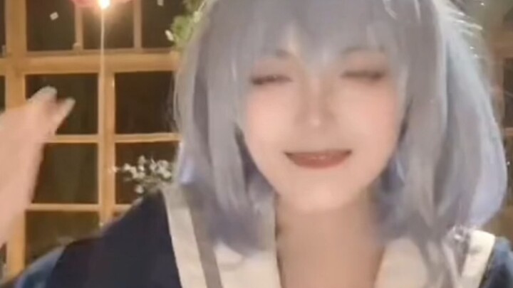 ها! كي! أفسحوا الطريق!!!