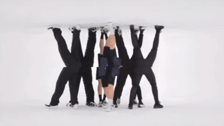 Stray kids - Stray kids' spider legs straight shot, come and see how legs recognize people