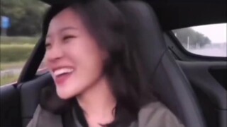 Sự khác biệt giữa một người đàn ông thẳng thắn và một người đàn ông ấm áp là gì?