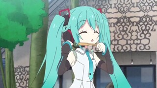 "Hatsune-chan's harmonica is so cute!"