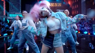 【لي تسي شوان و دو تسي】 رقصة الثنائي بين "قنبلة الحلوى" و "أخي الثعلب" لطيفة للغاية، بل إنها تبدو لطي