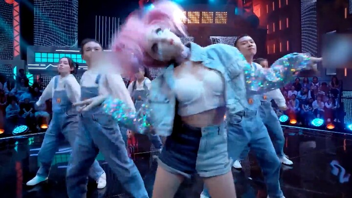 [Li Zixuan Douzi] The group dance of "Candy Cannonball" and "Fox Brother" is not only playful but al