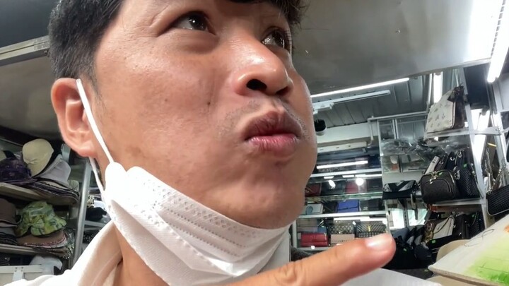 Khay bánh đậu xanh trái cây đẹp nhất chợ Đông Ba, ngày cao điểm bán hơn 1000 trái