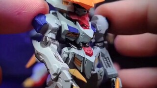 When the wolf king becomes a food toy, are its claws still sharp enough? Bandai Food Toy Barbatos Un