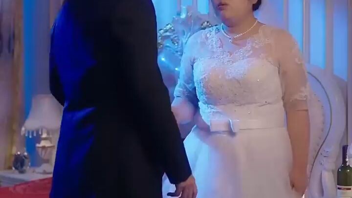 #สาวอ้วน 200 โลจำใจแต่งCEOเพื่อเงิน! ก่อนทำCEOขาหักจนโดนไล่.