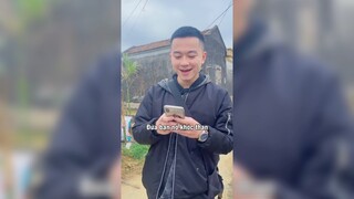 Nghe Xuân sang thấy đứa bạn nó khóc than