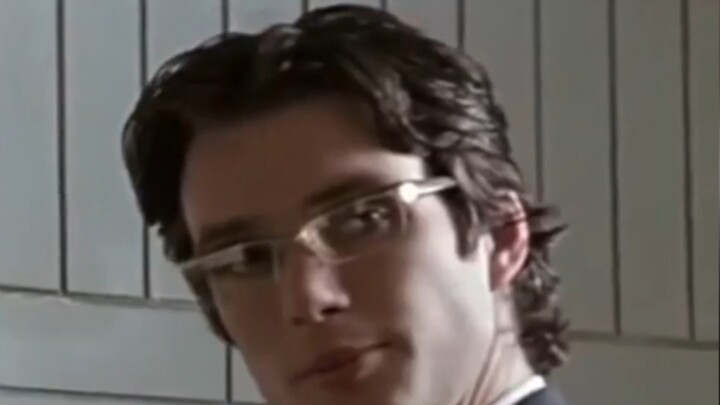 มาดูกันว่า Tommy Shelby เปลี่ยนแปลงไปอย่างไรบ้างในช่วง 20 ปีที่ผ่านมา (อย่าลืมดูจนจบ)