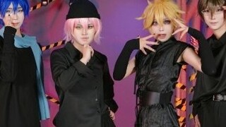 【5 male members of V family】Ichikitosen of the Shurikou men's group☆ "cosplay dance"