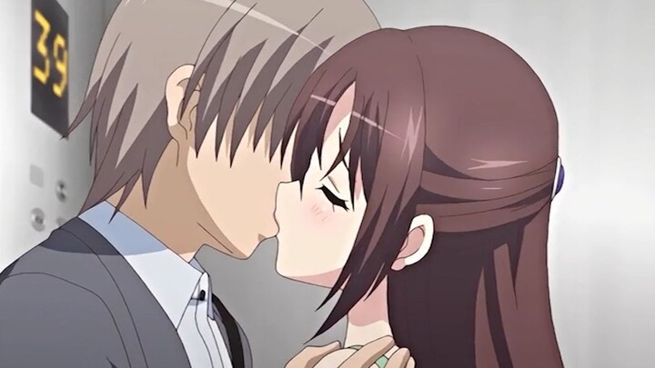 Kissing is Miracle Light Magic! Have you seen those kissing scenes in anime?  - Bilibili