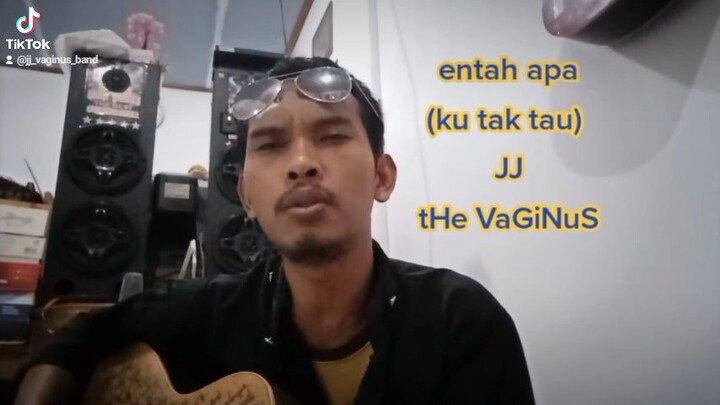 entah apa ku tak tau