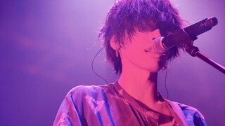 So affectionate that it breaks my voice! Kenshi Yonezu sang "Lemon" live for the first time. How do 