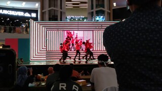 TRICKSTER - intro-blingbling-rythemta at MALL CIPUTRA JAKARTA 21 OKTOBER 2018 (FANCAM)