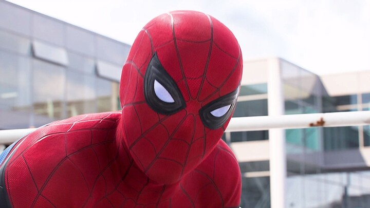 "Spider-Man, yang merasa dirinya sangat kuat, disiram seember air dingin oleh Iron Man"