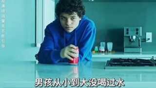 男孩从小到大没喝过水，只喝可乐，没想到这个不良习惯竟然救了他一命！