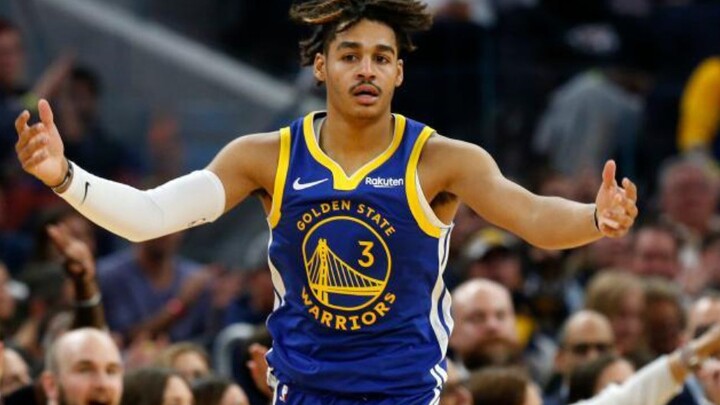 "Kaisar Jatuhkan Bola - Dewa Poole"