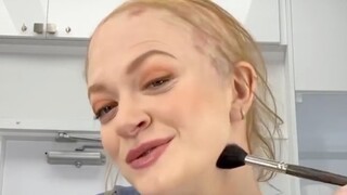 [Chinese Subtitles] Black-Cloaked Ashley: Morning Makeup Tutorial for Girls with Thin Hair