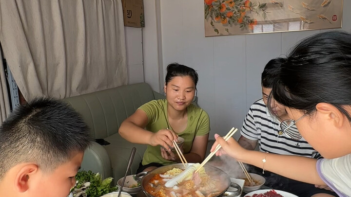 【Đan Đan – Nữ hoàng khô bì】Tác phẩm mới nhất của tôi, mau đến xem ngay nào!