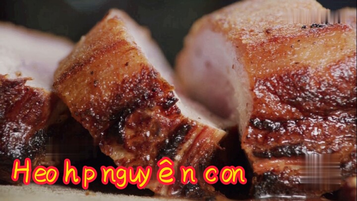 Heo hấp nguyên con