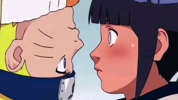 "Jadi Hinata hanya tersipu ke arah Naruto, kan?