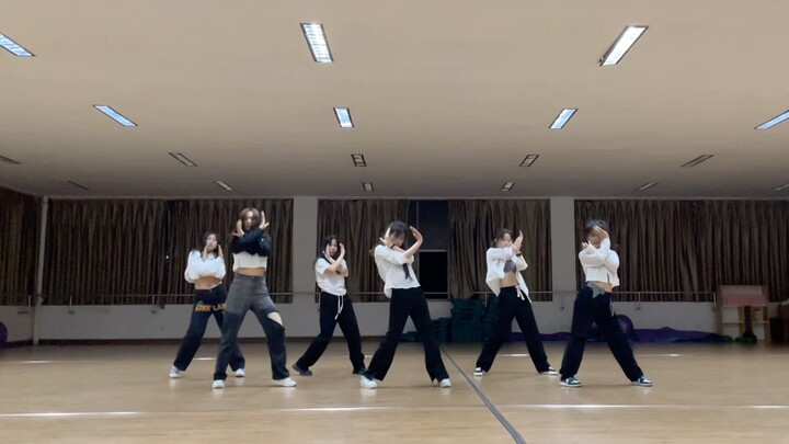 [มหาวิทยาลัยครูเจ้อเจียง] การเต้นคัฟเวอร์ช่วงท้ายของ (G)I-DLE Tomboy ในคลิปล้างสมองยังต้องใช้คนเต้นถ