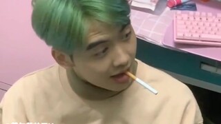 Bao nhiêu tình cảm được nói ra nhân danh sự đùa cợt