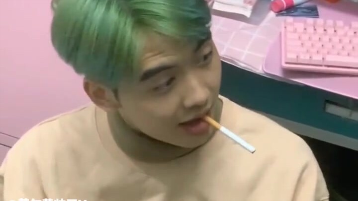 Bao nhiêu tình cảm được nói ra nhân danh sự đùa cợt