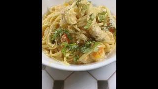 พาสต้าครีมชาดอนเน่