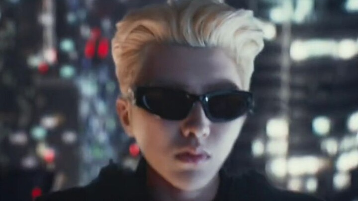 Caixukun tung ra siêu phẩm cyberpunk mới nhất, nhưng hàng ghế đầu trong phần bình luận toàn bị dân t