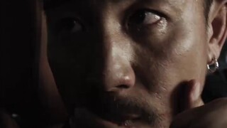 تشانغ جيا هوي يشاهد ابنه يحترق في النيران، وينهار من الحزن!