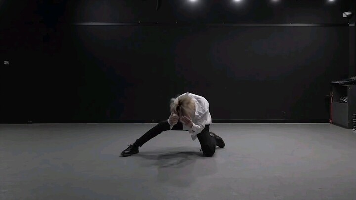 【ENHYPEN】Amazing! 2005 youngest member NI-KI covers BTS Jimin's "Lie"!!!