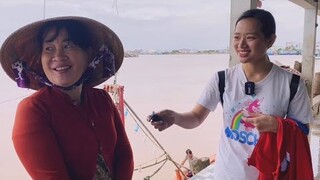 Đi Chợ Gành Hào #1: Ăn Bún Bò Ngon Nhất Gành Hào Và Nghe Nỗi Nhọc Nhằn Của Nghề Đi Biển| ÁNH KUA