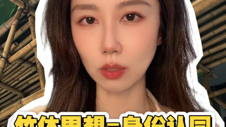 بصفتي مغتربًا في هونغ كونغ، أفهم جيدًا أولئك الهونغ كونغيين الذين يدافعون عن الأقفاص الخيزرانية...