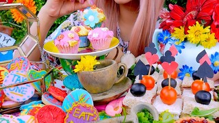 Crunchy ASMR|爱丽丝梦游仙境梦幻甜点，仿佛一股童年的味道迎面而来