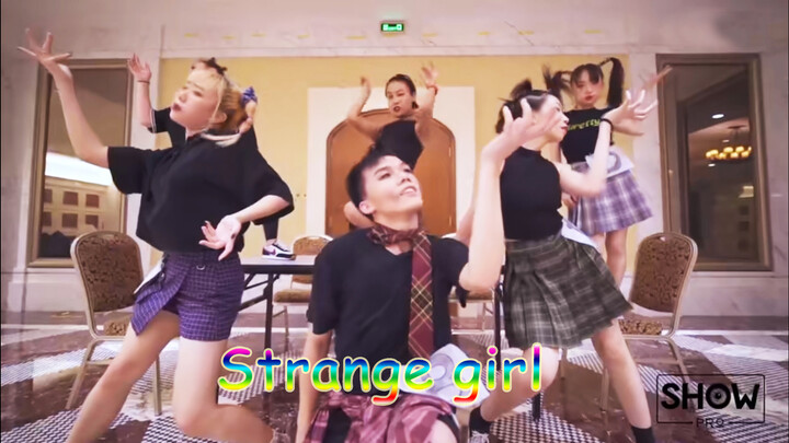 [CHUANG 2020] The choreography demo of Weird Girl