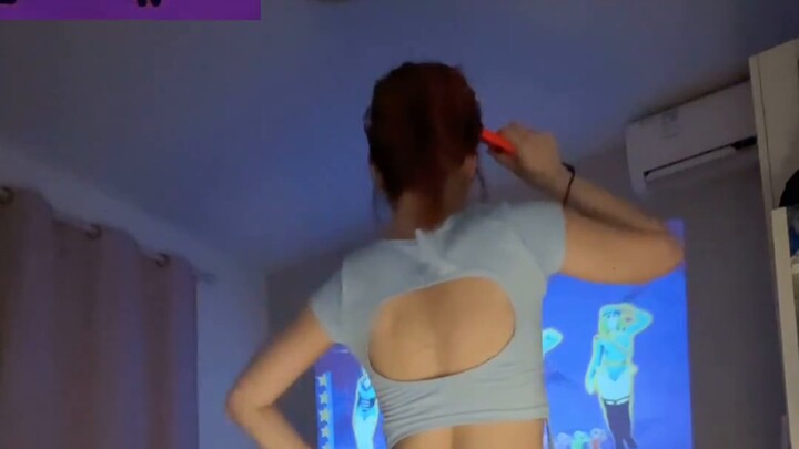 Is this the blue suit that you're attracted to? Kill this love! Just Dance Switch