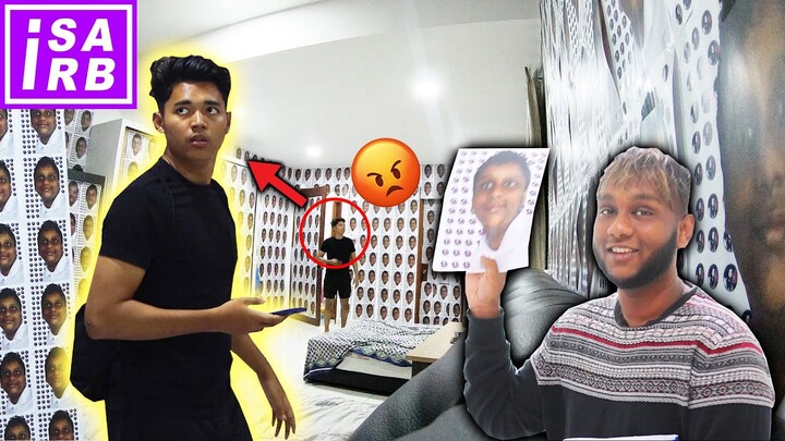 Lekat 1,000 helai gambar muka aku kat bilik kawan aku 🤣 *surprise*